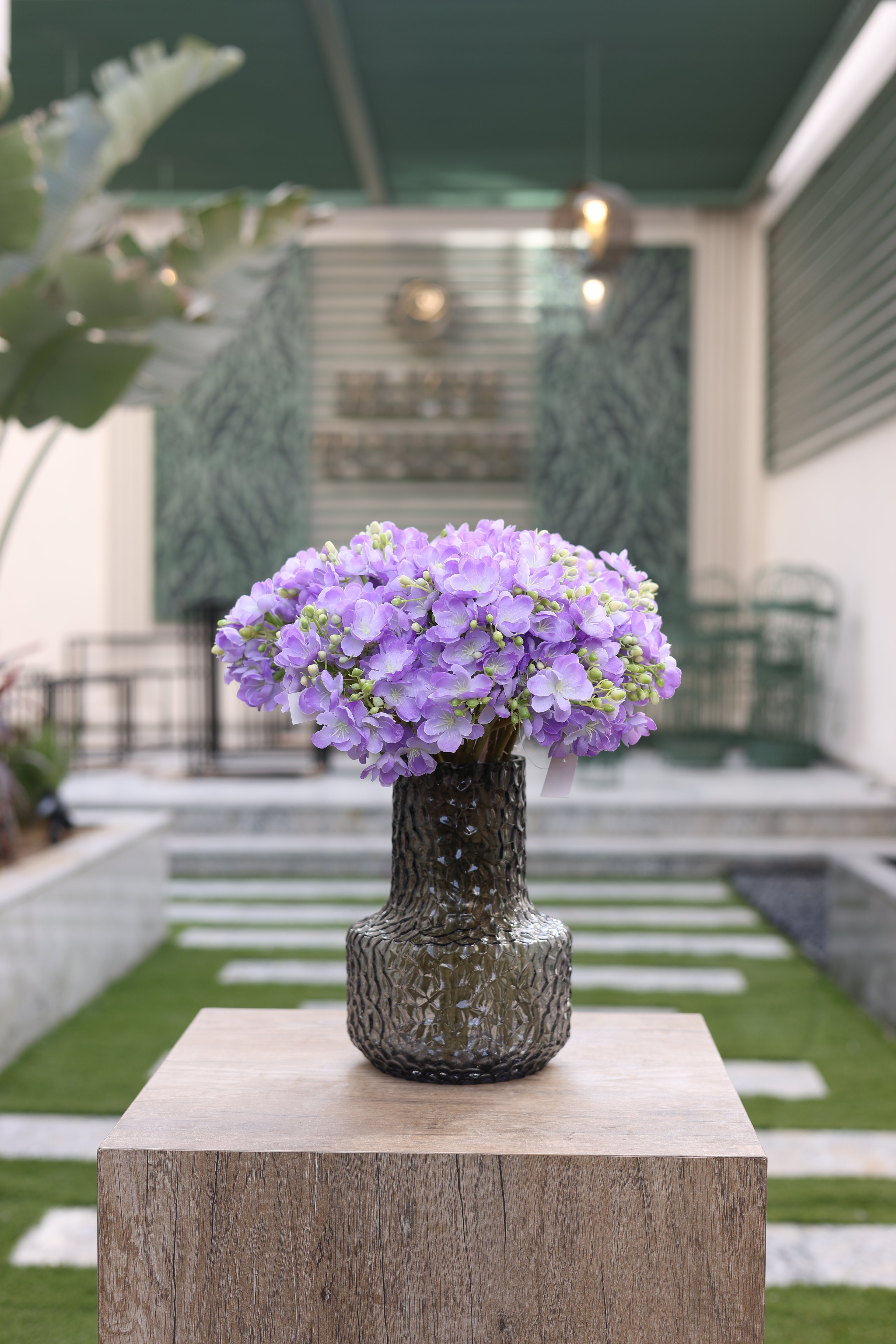 purple artificial Ortancia flowers in Fade Nova vase Egypt