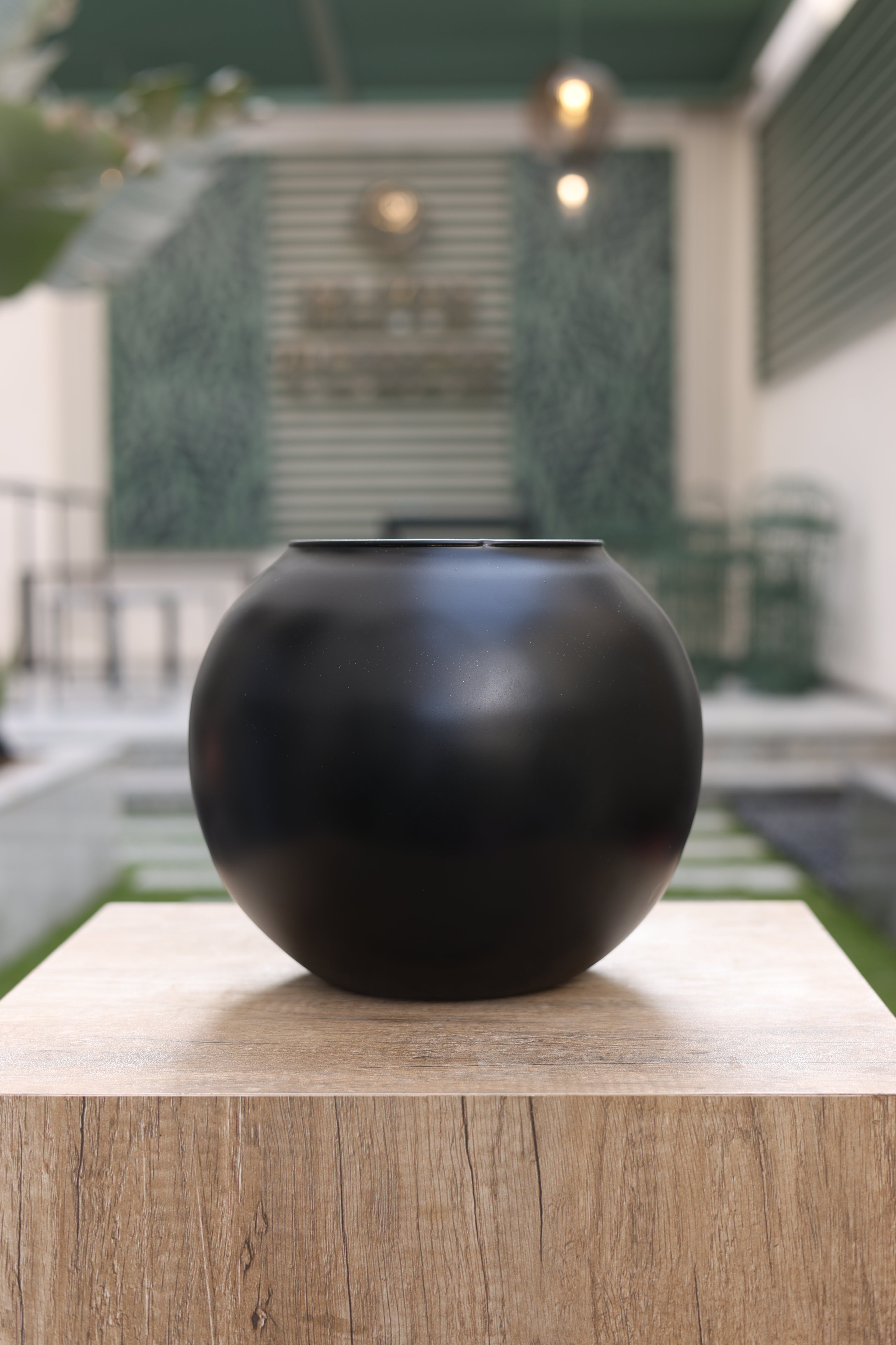 minimalist circular vase Egypt