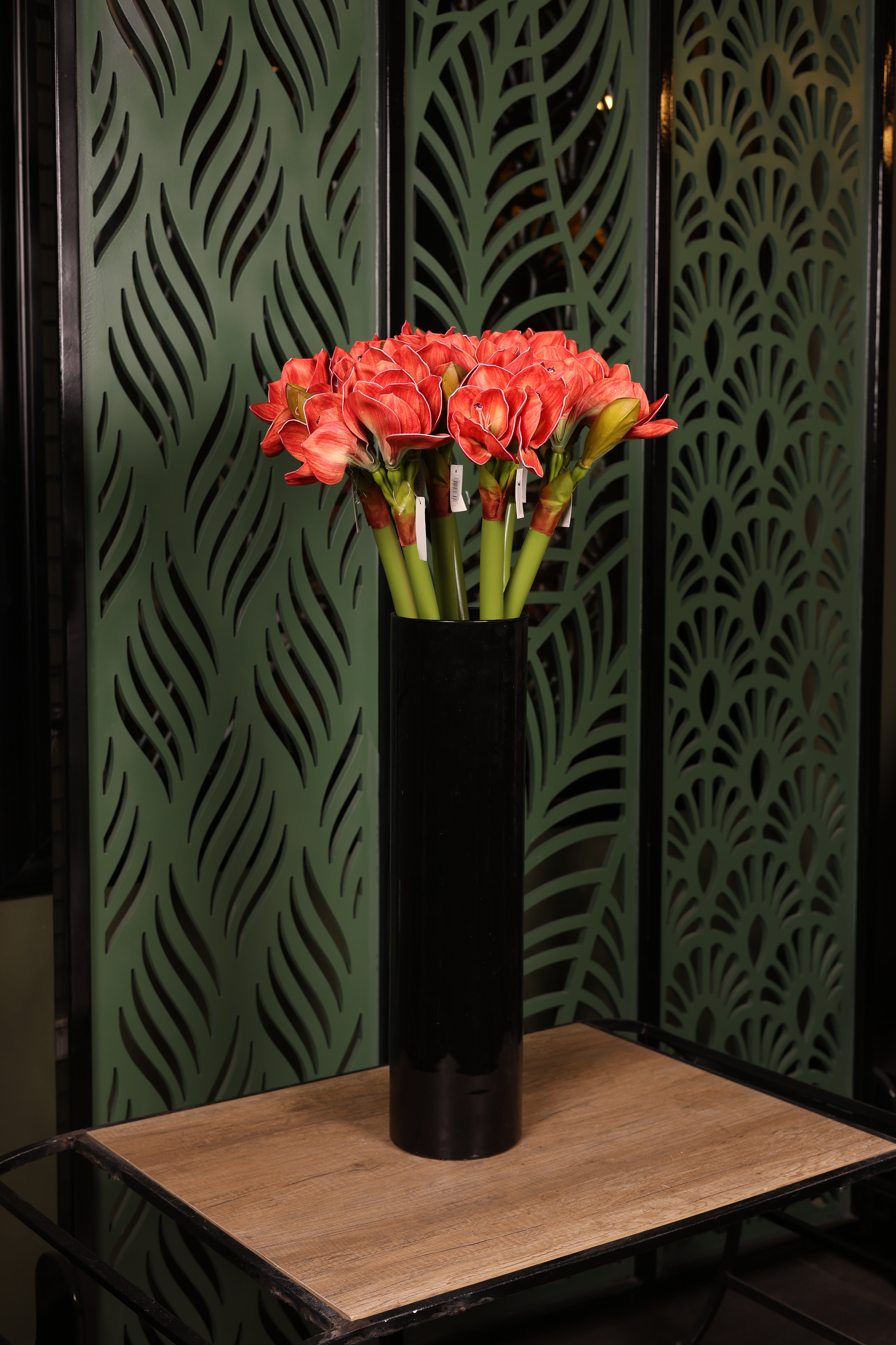 artificial amaryllis 5 stem vase Egypt